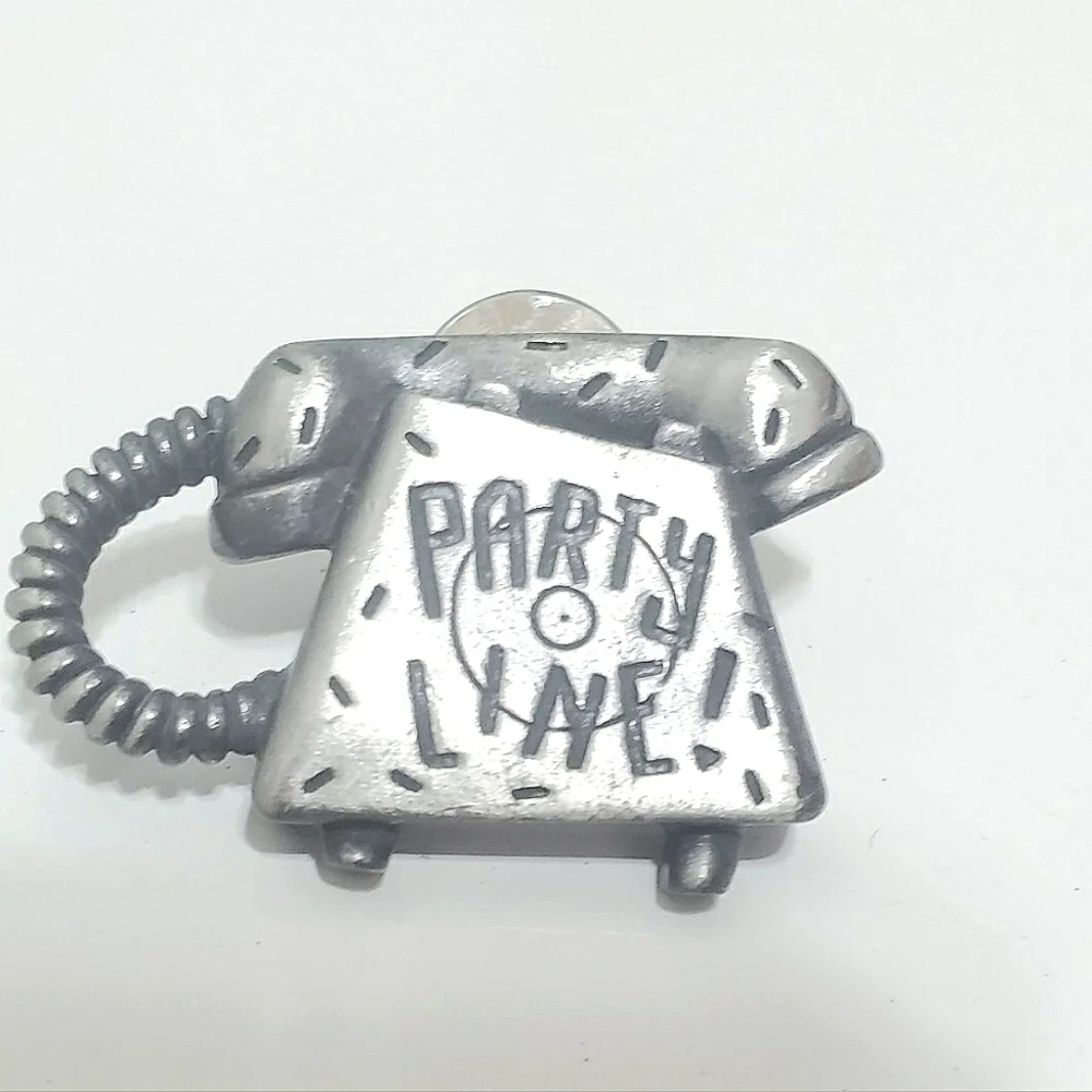 4/20 Telephone Party Line Pin.🌴